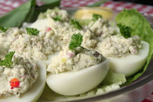 Jajka faszerowane pieczarkami