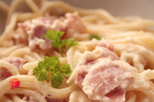 Carbonara z pasternakiem