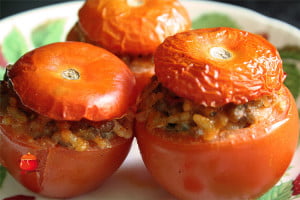 Pomidory faszerowane i zapiekane