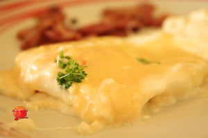 Jajka sadzone w śmietanie