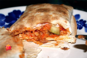 Tortilla z sycącym nadzieniem