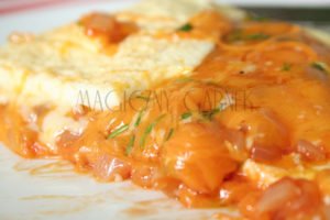 Omlet z pomidorami po francusku