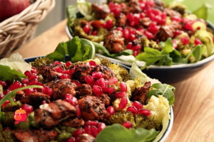 Sałatka z grillowanym kurczakiem