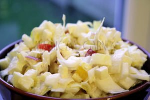 Surówka z cykorii z jabłkiem